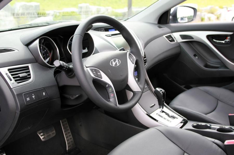  Hyundai Elantra 2011 года  (фото 136 из 144)